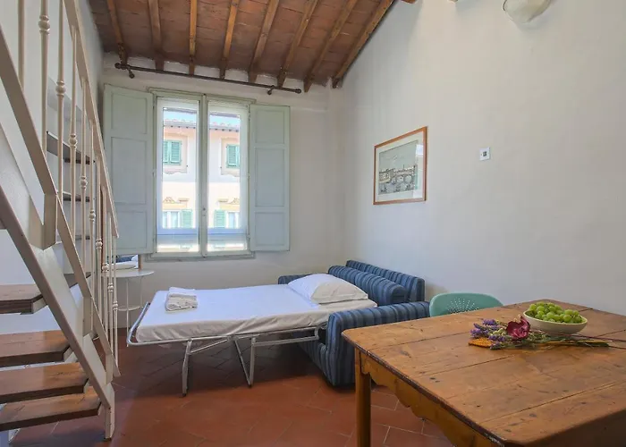 Camilla - Sweet Dreams In Apartament
